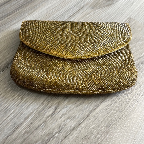 Delill 1950s Vintage Gold Hand Beaded Evening Clutch Purse with Chain - Picture 3 of 12